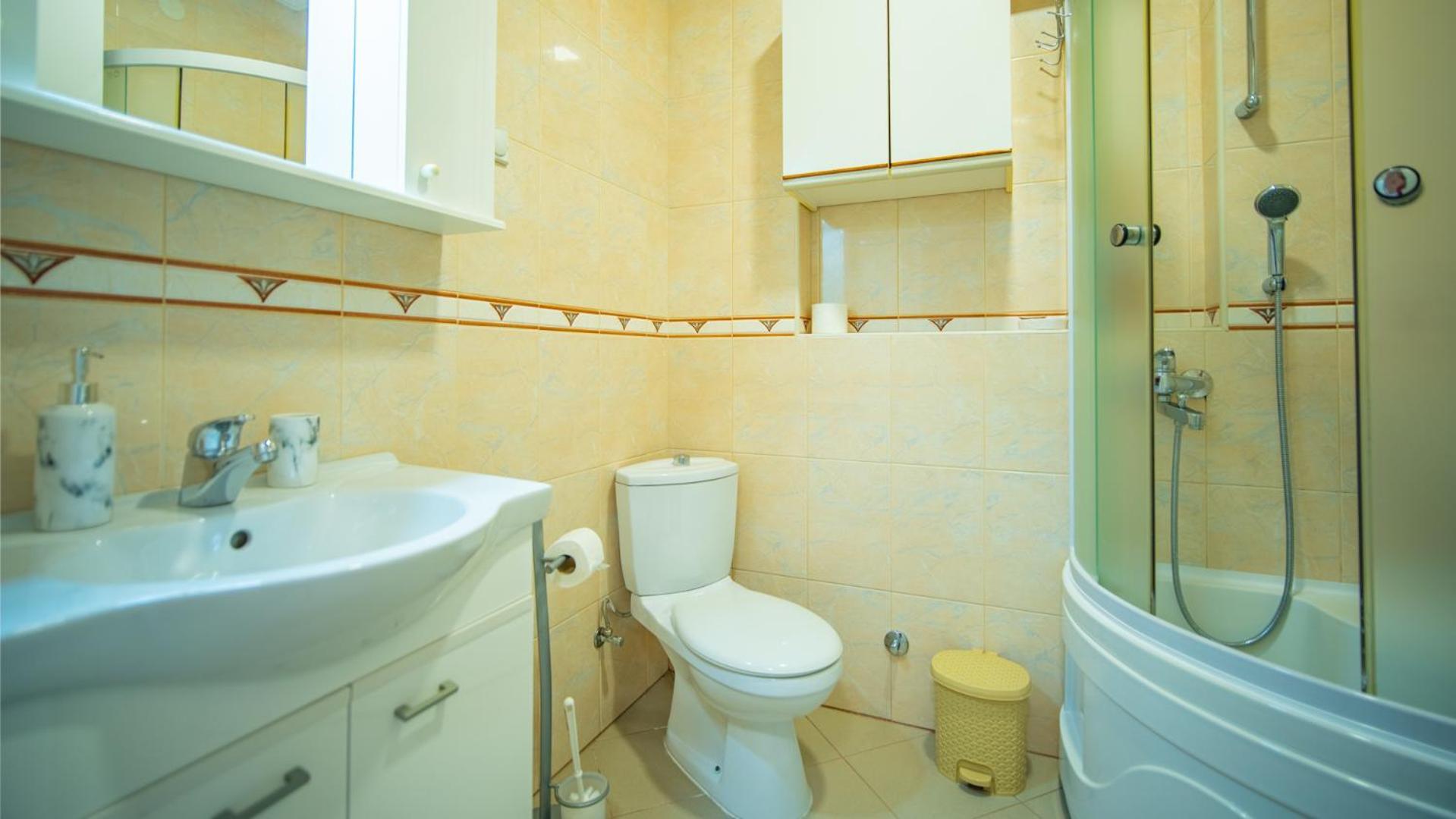 Apartmani Ana Tivat Luaran gambar