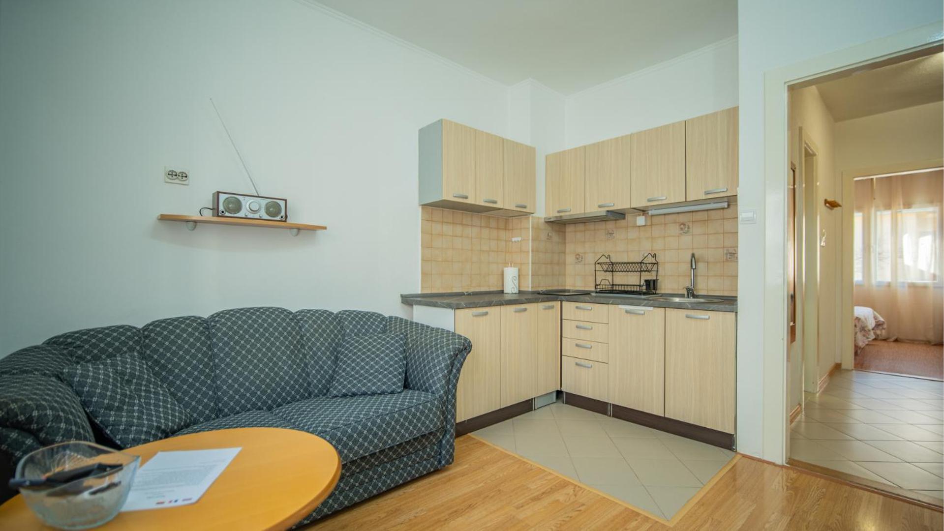 Apartmani Ana Tivat Luaran gambar